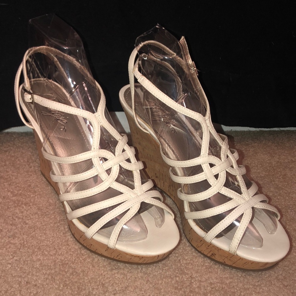 Fergie white wedges. Only worn 1X!!!